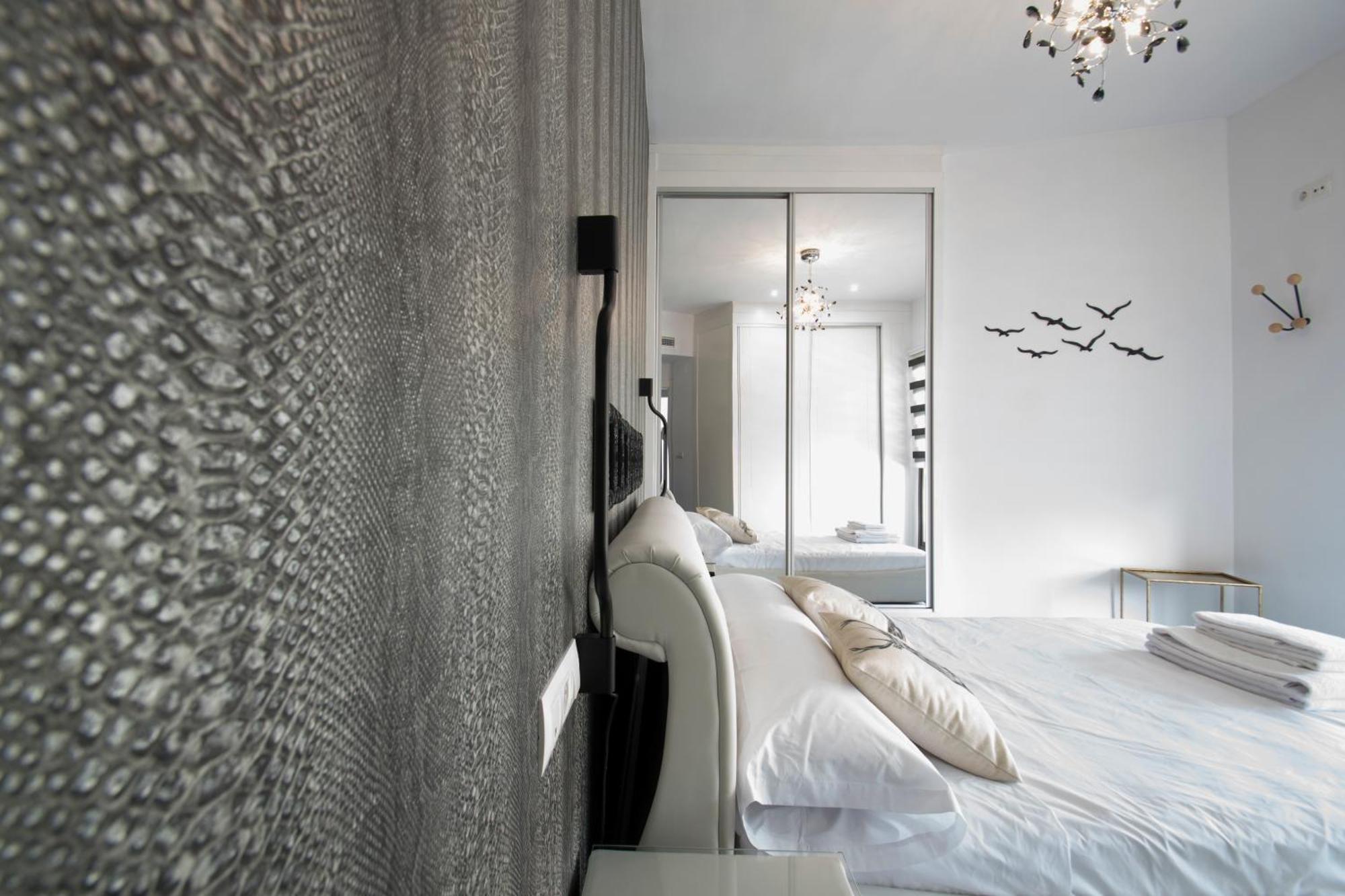 Apartamento Atico Real Suites Grenada Zewnętrze zdjęcie
