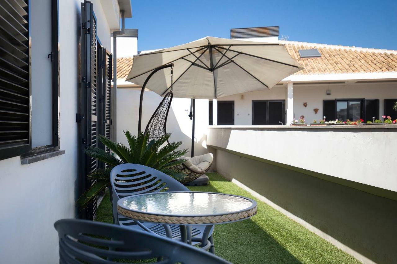Apartamento Atico Real Suites Grenada Zewnętrze zdjęcie